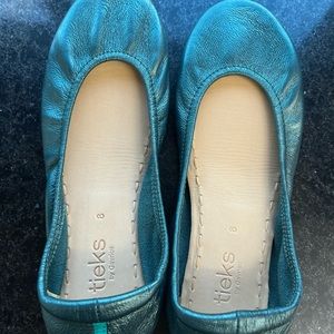 New Tahitian Pearl Tieks